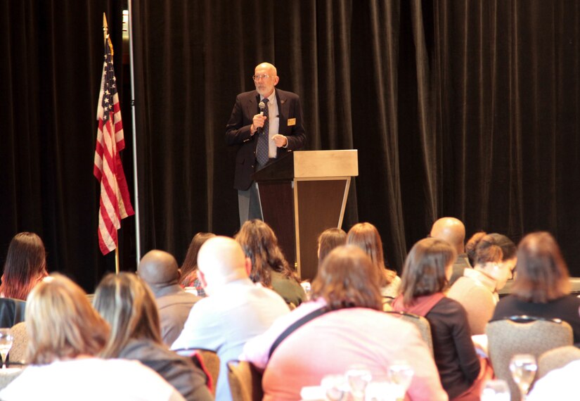 Retired Col. William Hawes, Army Reserve Ambassador, spoke to service members and families during the Yellow Ribbon event held in Chicago, Illinois, April 15-17, 2016.
