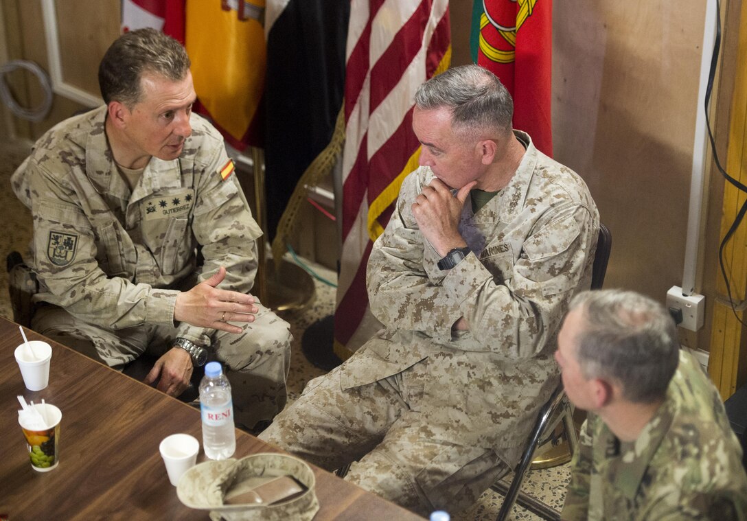 Marine Corps Gen. Joe. Dunford, chairman of the Joint Chiefs of Staff, meets with trainers at Besmaya Range Complex, Iraq, April 21, 2016. DoD photo by Navy Petty Officer 2nd Class Dominique A. Pineiro
