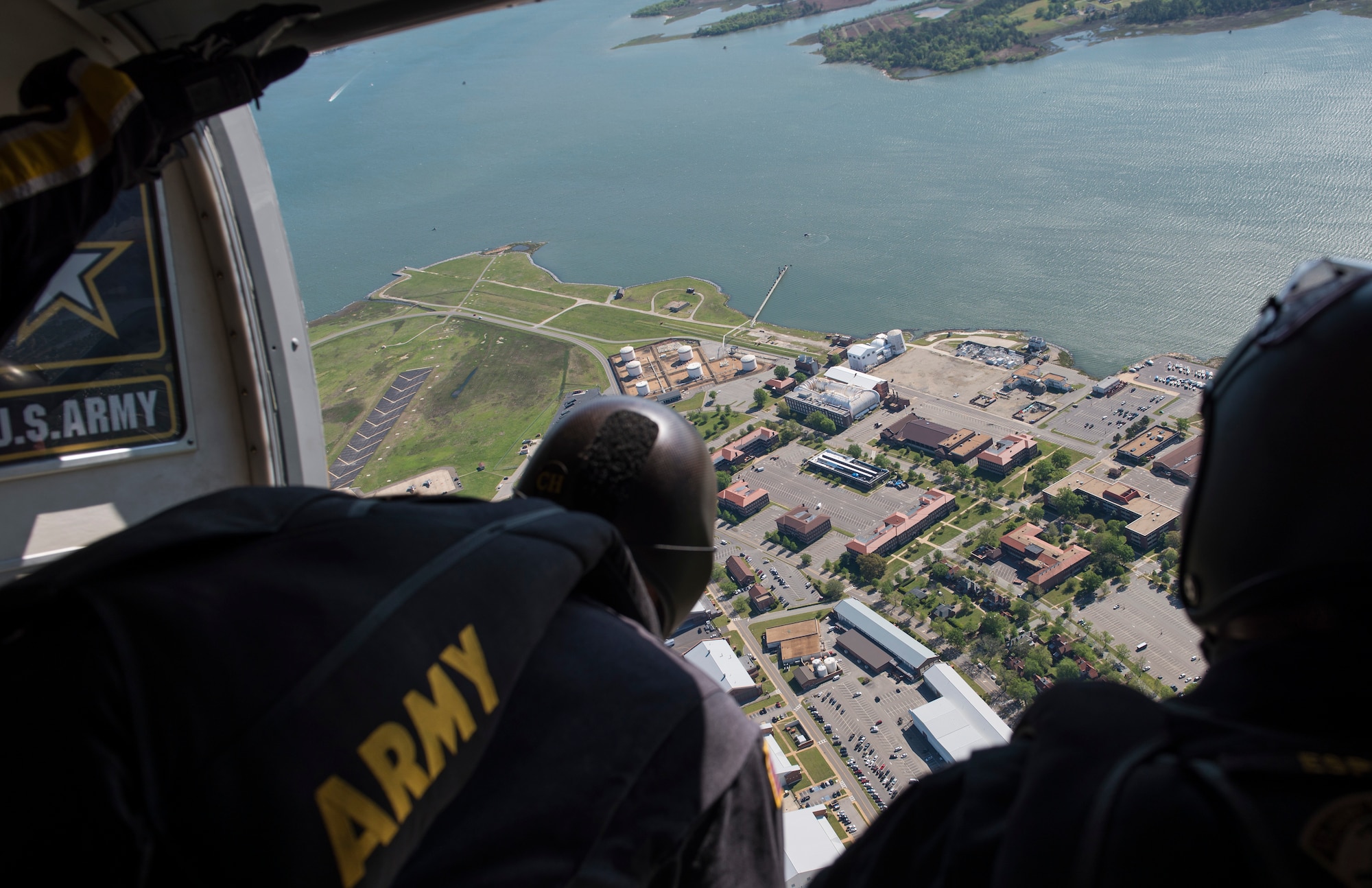 A U.S. Army Golden Knight checks wind speed during the AirPower over Hampton Roads Open House above Langley Air Force Base, Va., April 24, 2016. The Golden Knights are one of three Department of Defense-sanctioned aerial demonstration teams, along with the U.S. Navy Blue Angels and the U.S. Air Force Thunderbirds. (U.S. Air Force photo by Airman 1st Class Derek Seifert)