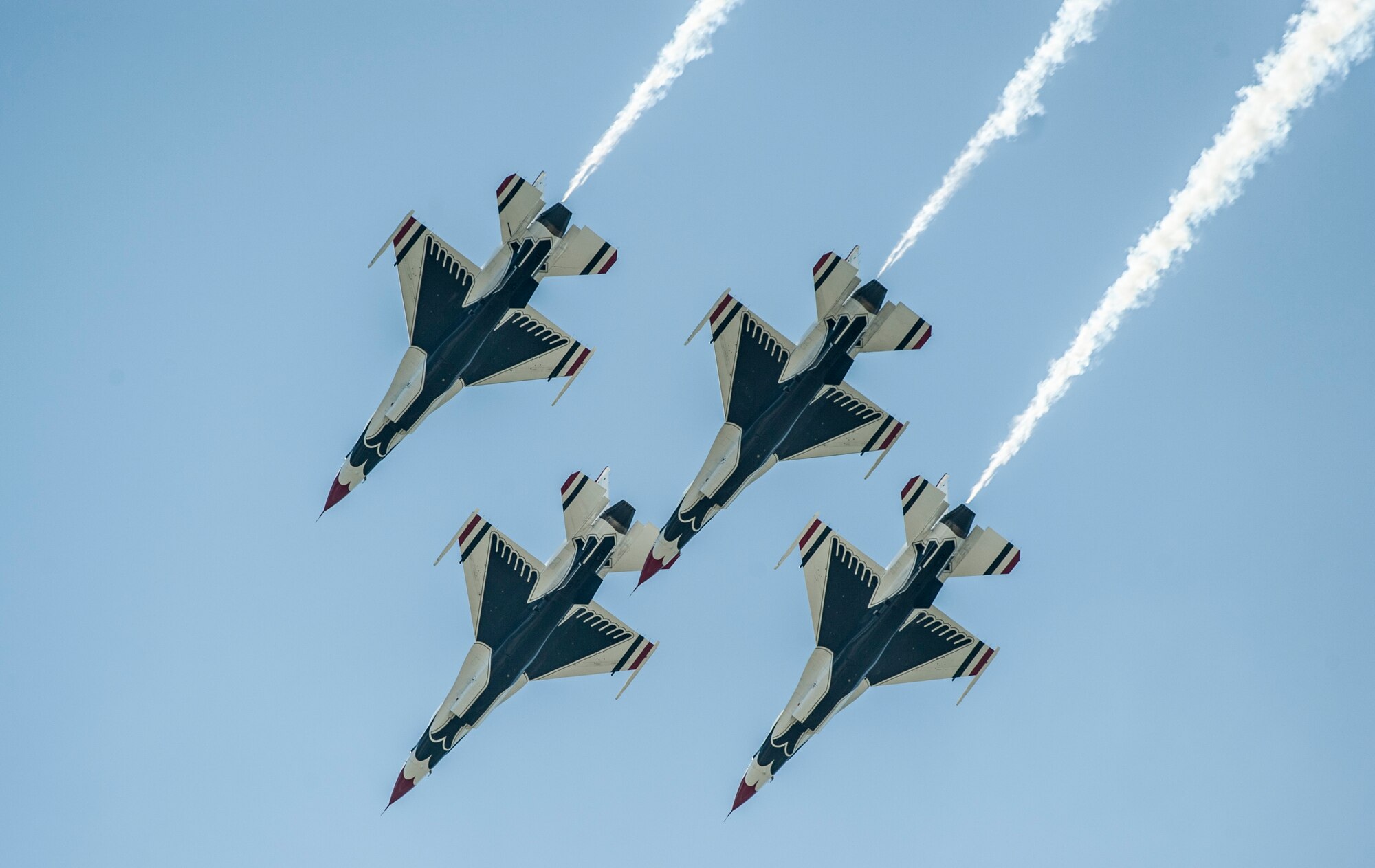 The U.S. Air Force Thunderbirds fly in formation during the AirPower over Hampton Roads Open House at Langley Air Force Base, Va., April 24, 2016. The Thunderbirds headlined the open house and performed precision aerial maneuvers, demonstrating the capabilities of high performance aircraft to the Hampton Roads community. (U.S. Air Force photo by Senior Airman Kayla Newman)
