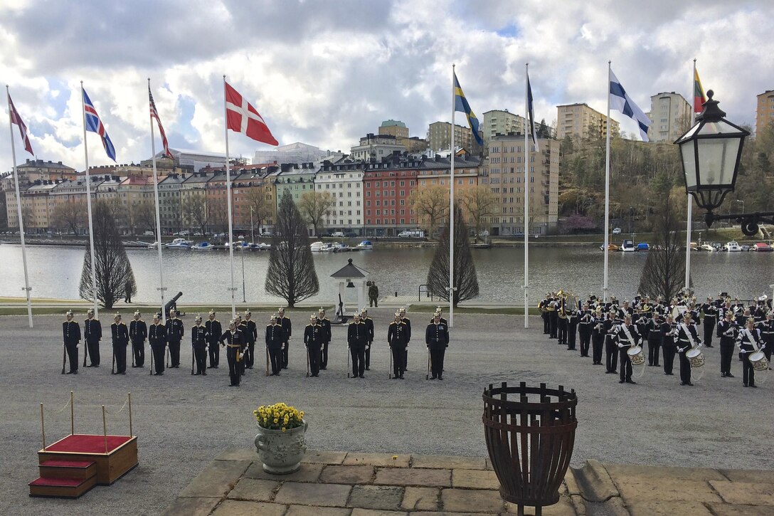 Swedish troops stand after Deputy Defense Secretary Bob Work inspected them at Karlsberg Castle in Stockholm, April 26, 2016, during a weeklong trip to Sweden and Belgium to meet with military and government officials in those countries. Work also was scheduled to meet with officials from the other Nordic states, which include Denmark, Finland, Iceland and Norway, and the three Baltic states of Estonia, Latvia and Lithuania. Work's trip includes a stop in Brussels to meet with NATO officials. DoD photo by Cheryl Pellerin