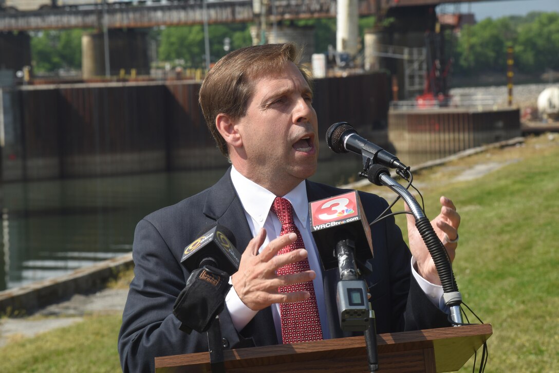 Congressman Chuck Fleischmann, Tennessee District 3, addresses the media about the cofferdam stabilization project and the restart of work on the new Chickamauga Lock on the Tennessee River in Chattanooga, Tenn., April 25, 2016.  The U.S. Army Corps of Engineers Nashville District operates and maintains the current lock and is constructing the new lock.