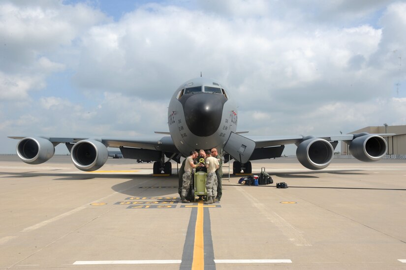 Mcconnell Aircraft Evacuation Protects Aircraft, Mission, Saves 