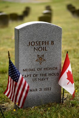160429-N-TH437-182.jpg