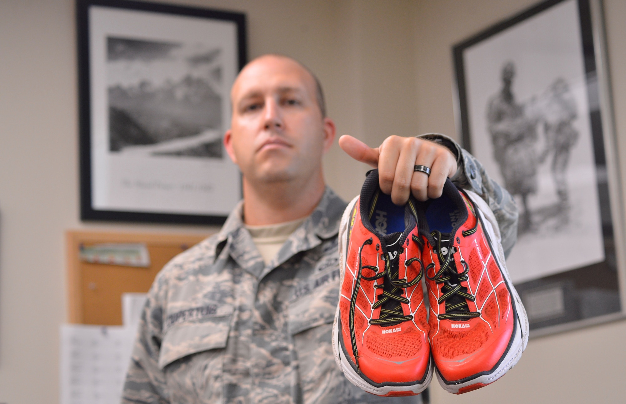 Master Sgt. Michael Dupertuis, aircrew flight equipment superintendent assigned to the 6th Operations Support Squadron at MacDill Air Force Base, Florida, is part of a select group of athletes driven to compete in the sport of ultramarathon running.  To date, he has completed two ultramarathons and many shorter long-distance races. (Photo by Alannah Don)