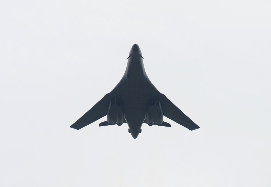 A B-1 bomber assigned to the 28th Bomb Wing at Ellsworth Air Force Base, S.D., performs a flyover down Main Street in Sturgis, S.D., Aug. 4, 2015 to cap off a ceremony to recognize veterans. The wing will provide the same type of support Aug. 9, 2016. (U.S. Air Force photo by Senior Airman Anania Tekurio)