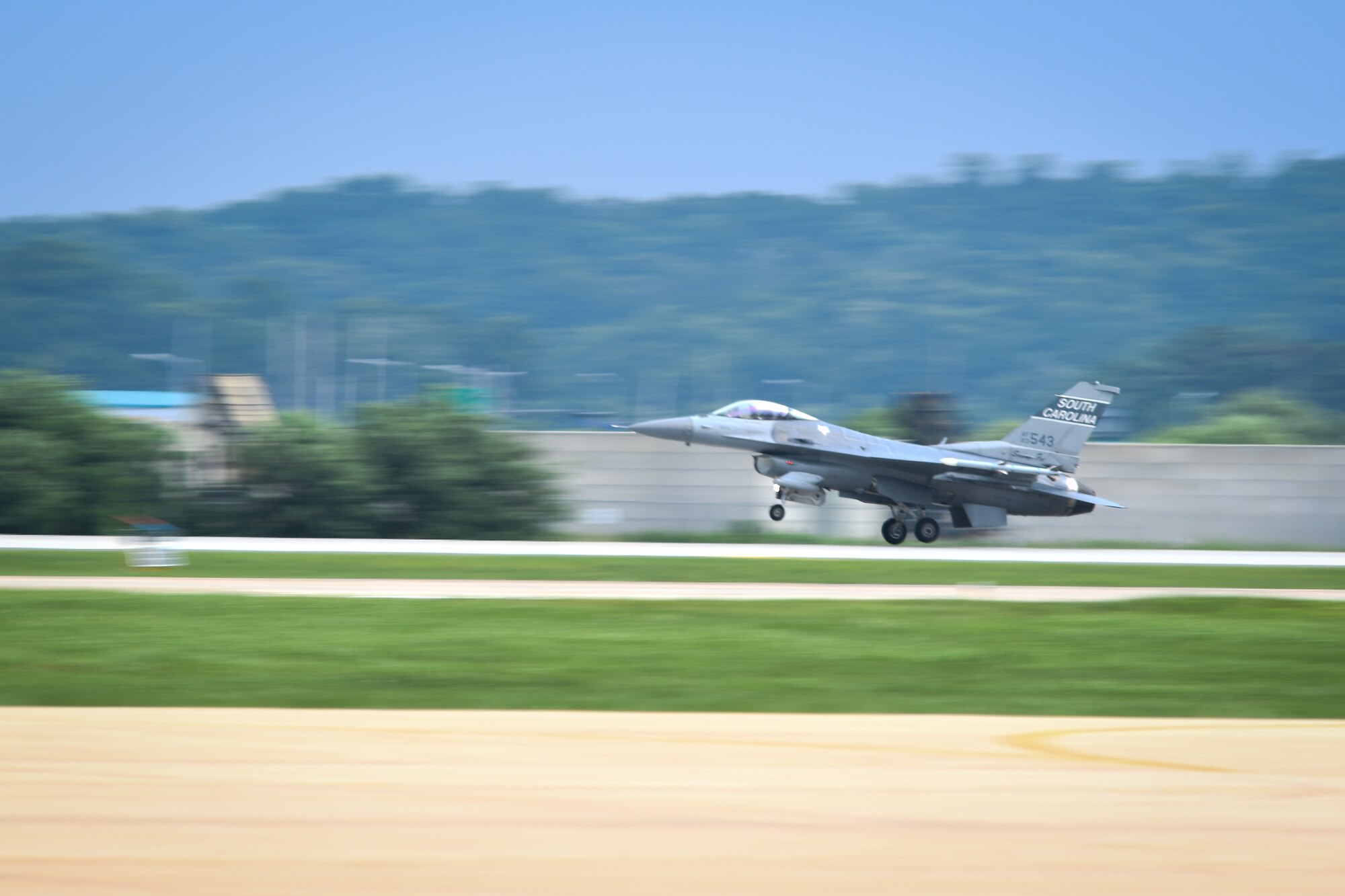 An F-16 Fighting Falcon from the South Carolina Air National Guard’s 157th Expeditionary Fighter Squadron takes off from the flightline July 27, 2016, at Osan Air Base, Republic of Korea. Approximately 300 Airmen and 12 F-16s from the 169th Fighter Wing deployed to Osan in support of the U.S. Pacific Command Theater Security Package. (U.S. Air Force photo by Senior Airman Dillian Bamman/Released)
