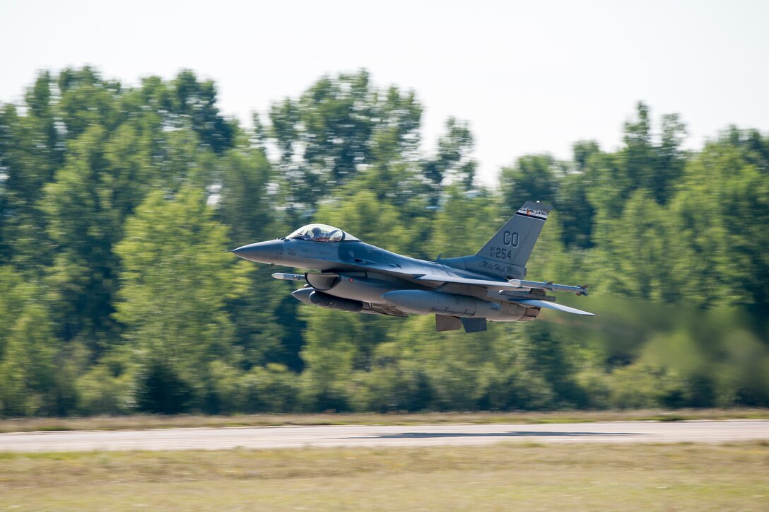 An F-16 Fighting Falcon aircraft performs a low-altitude fly-by maneuver at Papa Air Base, Hungary. The F-16 is from the 120th Fighter Squadron, which is based out of Buckley Air Force Base, Colorado and is part of the 140th Wing, which is here to train with our NATO allies in Hungary, and partner nations around the region in the biggest air operation since the Balkans with eight states and five countries involved in the Panther Strike exercise in conjunction with Operation Atlantic Resolve. This deployment continues to demonstrate our commitment to our allies and European security and stability. (U.S. Air National Guard photo by Senior Master Sgt. John Rohrer) 