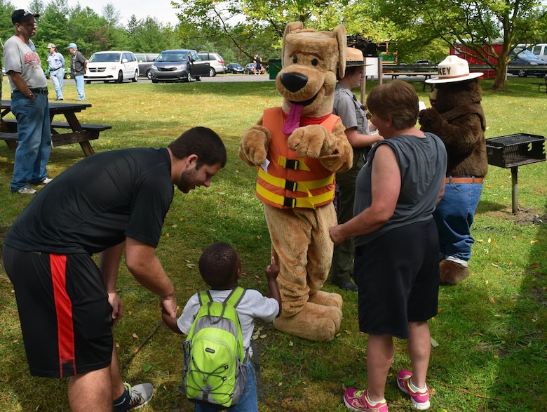 The U.S. Army Corps of Engineers Pittsburgh District Shenango River Lake partnered with local organizations to hold the 13th Annual Leslie Sparano Memorial Summer Fest July 22. 