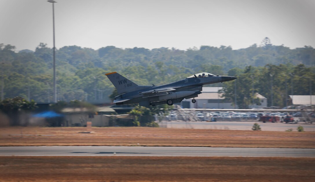 A U.S. Air Force F-16 aircraft takes off during exercise PITCH BLACK 16 (PB16) at Royal Australian Air Force (RAAF) Base Darwin, Australia, Aug. 1, 2016. PB16 allows participant nations to exercise deployed units in the tasking, planning and execution of Offensive Counter Air and Offensive Air Support while utilizing one of the largest training airspace areas in the world.  The exercise is scheduled from July 29 to Aug.19, 2016. (Australian Defence Force photo by Cpl. Casey Gaul)