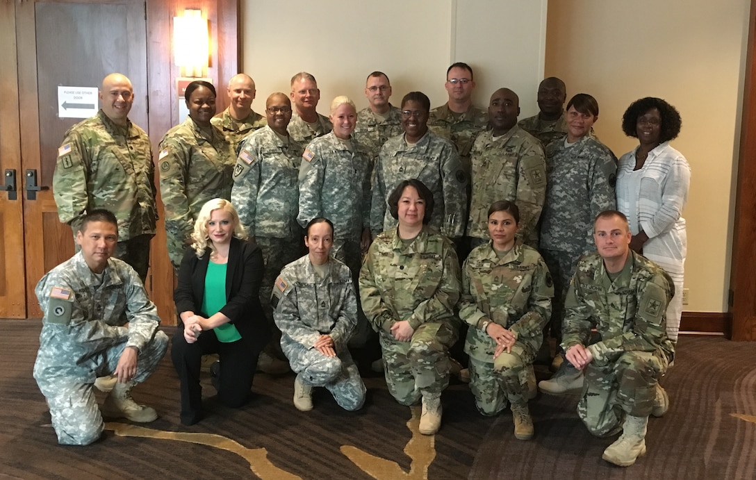 DHAP and Warrior Transition Support Program
teams pose for a picture at this year's Reserve Training.
