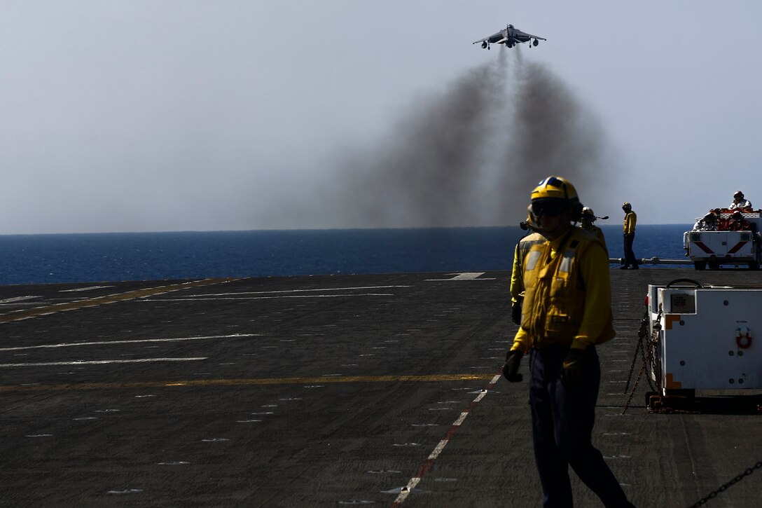 An AV-8B Harrier II with 22nd Marine Expeditionary Unit (MEU), takes off from the flight deck of the amphibious assault ship USS Wasp (LHD 1) on Aug. 1, 2016. 22nd MEU, embarked on the Wasp is conducting precision air strikes in support of the Libyan Government of National Accord-aligned forces against Daesh targets in Sirte, Libya as part of Operation Odyssey Lightning.