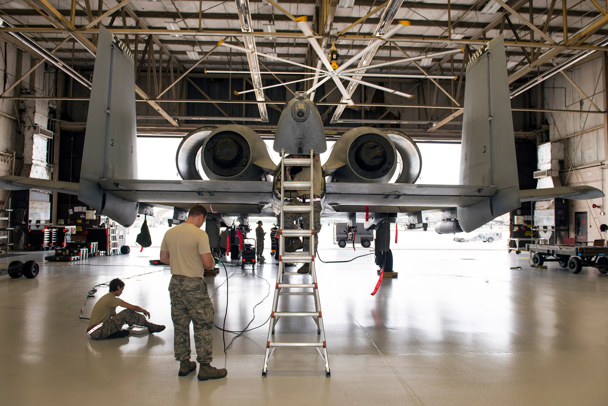 U.S. Air Force Airmen from the 476th Aircraft Maintenance Squadron test the rear warning receiver system in an A-10C Thunderbolt II, Aug. 9, 2016, at Moody Air Force Base, Ga. The 476th AMXS specialty flight is a part of the 476th Fighter Group, a reserve unit that works alongside Airmen from Moody’s 23d FG and 23d Maintenance Group. (U.S. Air Force photo by Airman 1st Class Greg Nash)