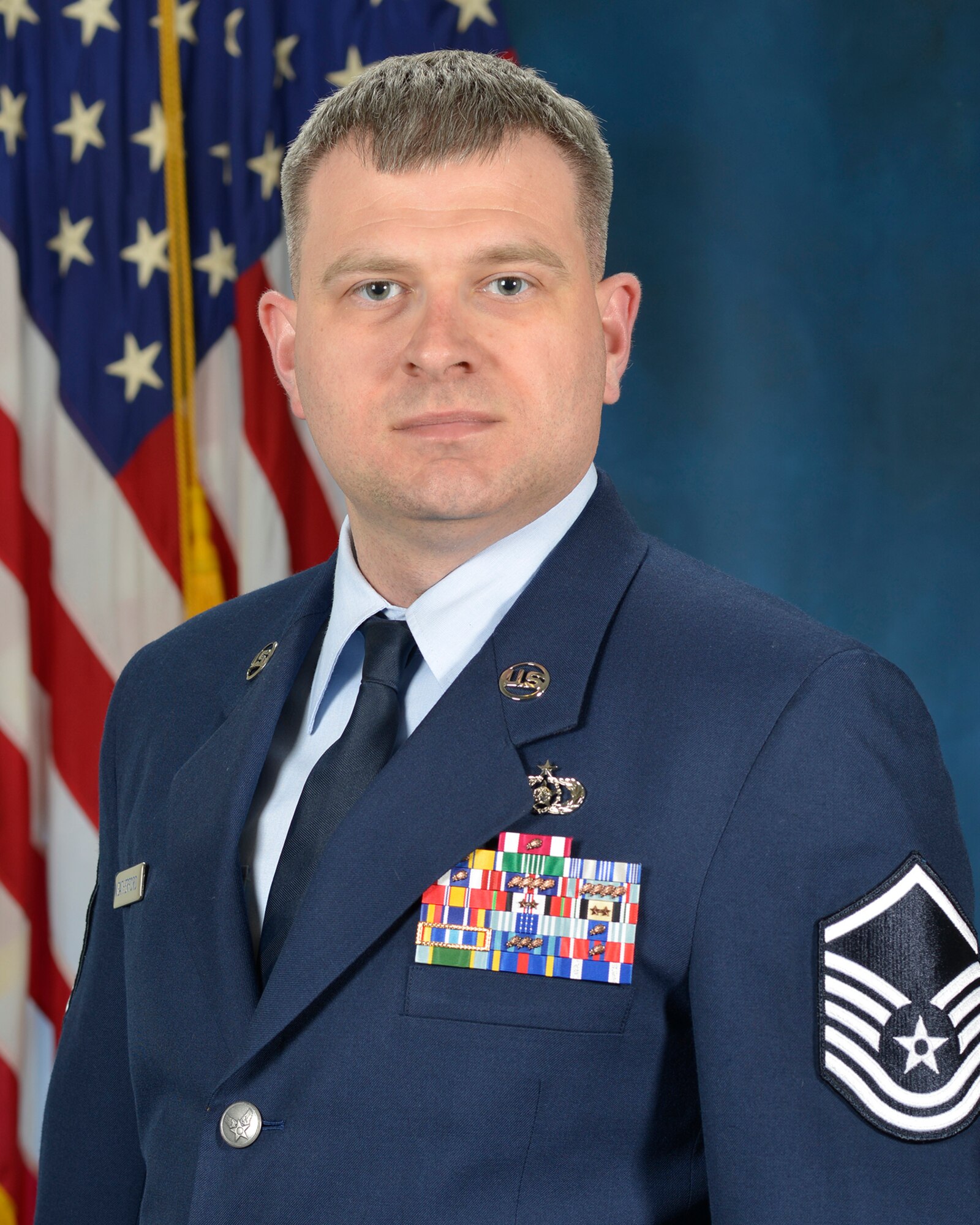 Safety superintendent captures NSC award > Hanscom Air Force Base ...
