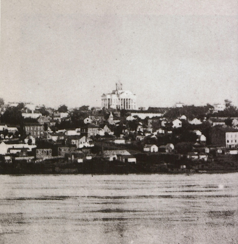 The Warren County Court House towers above the “Hill City.” Built by slave labor and completed in 1858, the building proudly proclaimed to the world that Vicksburg was a bold, dynamic, and confident community—traits that would sustain her people during the long ordeal of civil war.