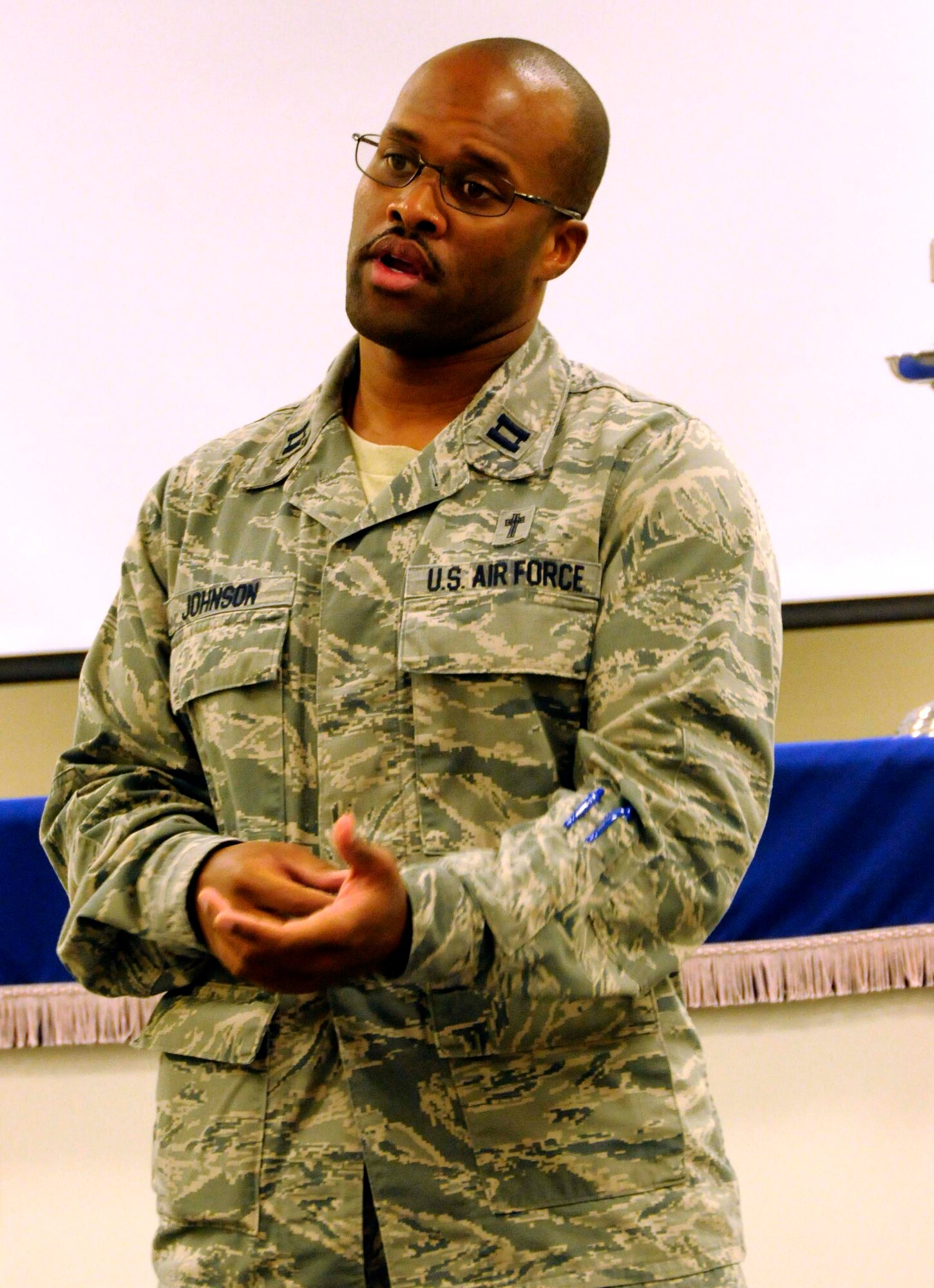Chaplain (Capt.) Alex Johnson, a 482nd Fighter Wing chaplain, delivers a sermon at a worship service during the August Unit Training Assembly for the first time since 2014 at Homestead Air Reserve Base, Fla., Aug. 7. The chapel is offering nondenominational services every Sunday during UTAs at 10 a.m. (U.S. Air Force photo by Staff Sgt. Desiree W. Moye)
