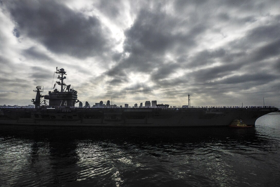 SAN DIEGO (August, 10 2016) – The aircraft carrier USS John C. Stennis pulls into San Diego Bay, Aug. 10, 2016, after completing a seven-month deployment. Navy photo by Seaman Austin R. Clayton)
