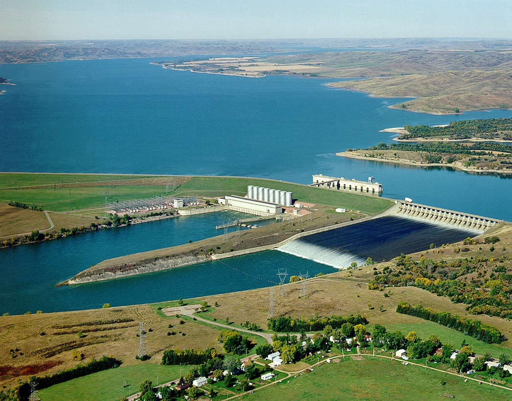 The Fort Randall Dam power house went into operation on  March 15, 1954. President Dwight D. Eisenhower spoke over the radio from the White House to 600 people gathered in the Fort Randall power house tapping a Western Union key to signal to Governor Sigurd Anderson to start the generators. Anderson spun the giant turbine, and the dam’s first generator began producing electricity. By the early 1970s, the dam was producing over 2 billion kilowatt-hours of electric power annually.
