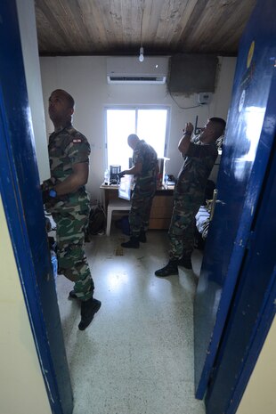 Members of the Lebanese armed forces conduct sensitive site exploitation training with Sailors assigned to Commander, Task Group (CTG) 56.1 during Resolute Response 16 in Beirut, Lebanon, Aug. 11, 2016. Resolute Response 16 is an annual bilateral explosive ordnance disposal, diving and Visit, Board, Search and Seizure exercise with the U.S. Navy, U.S. Coast Guard and Lebanese Armed Forces.