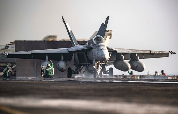 An F/A-18E Super Hornet assigned to the Gunslingers of Strike Fighter Squadron (VFA) 105 launches from the flight deck of the aircraft carrier USS Dwight D. Eisenhower (CVN 69) (Ike). Ike and its Carrier Strike Group are deployed in support of Operation Inherent Resolve, maritime security operations and theater security cooperation efforts in the U.S. 5th Fleet area of operations.
