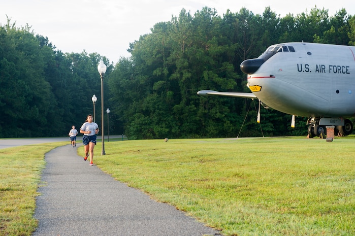 The 628th Comptroller Squadron runs to the back gate for physical training on Joint Base Charleston – Air Base, S.C., Aug. 5, 2016. The 628th CPTS haven’t had a failed physical training test in over two years. (U.S. Air Force photo by Airman 1st Class Thomas T. Charlton)