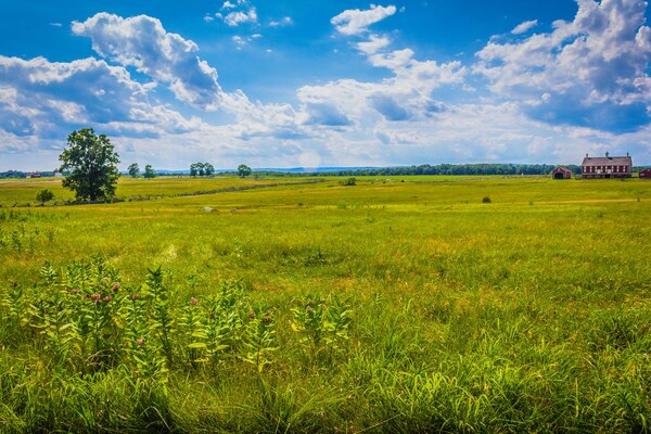 Gettysburg National Battlefield from Cemetery Ridge. 