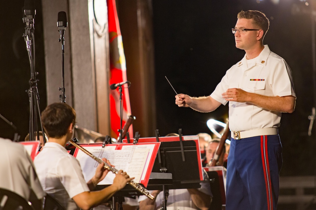 The Marine Band performed a Summer Fare outdoor concert on Aug. 18 at the Sylvan Theater, near the Washington Monument, featuring works by John Williams, John Philip Sousa, Artie Shaw, and Richard Wagner. (U.S. Marine Corps photo by Staff Sgt. Brian Rust/released.)