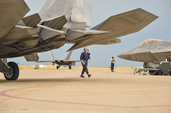 Airmen assigned to the 95th Aircraft Maintenance Unit, Tyndall Air Force Base, Fla., launch F-22 Raptor aircraft during exercise Combat Archer at Hill Air Force Base, Utah, Aug. 18, 2016. (U.S. Air Force photo by R. Nial Bradshaw)