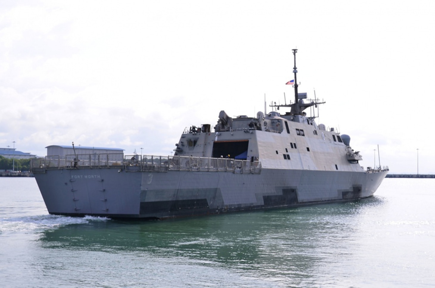 USS Fort Worth (LCS 3) departs Changi Naval Base for San Diego, Aug. 22, 2016. Fort Worth is a fast and agile warship tailor-made to patrol the region's littorals and work hull-to-hull with partner navies, providing the U.S. Navy with the flexible capabilities it needs now and in the future. 