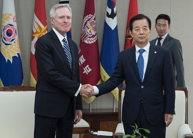 Secretary of the Navy (SECNAV) Ray Mabus meets with Korea Minister of Defense Han Min-koo in Seoul, Aug. 19, 2016. Mabus is in the region to meet with Sailors and Marines, and civilian and military officials, as part of a multi-nation visit to the U.S. Pacific region. 