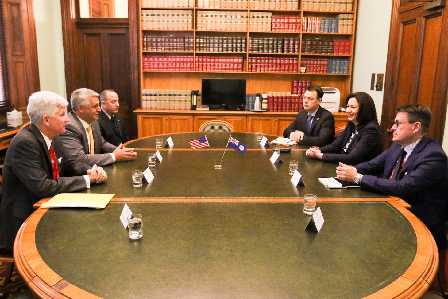 BRISBANE, Australia (Aug 17, 20016) Queensland Premier Annastacia Palaszczuk and U.S. Deputy Under Secretary of the Navy for Management Thomas Hicks, sitting in the center on the left, and staff members, discuss the Great Green Fleet initiative and energy security. (U.S. Navy photo by Chief Mass Communication Specialist Hendrick Simoes/Released)