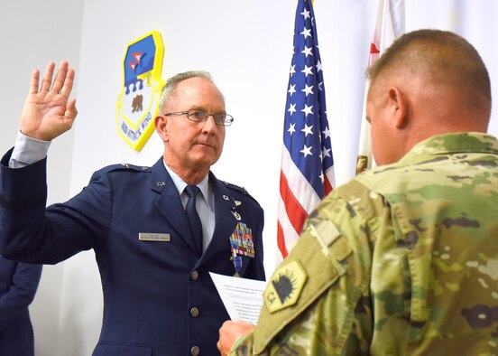 (U.S. Air National Guard photo by Tech. Sgt. Gregory Solman) 