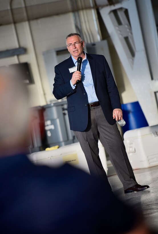 Col. Jonathan Philebaum, commander, 932nd Airlift Wing shares some information about the 932nd AW mission and hopes for collaborations with the Belle-Scott group Aug. 18, 2016, Scott Air Force Base, Illinois.
(U.S. Air Force photo Christopher Parr) 