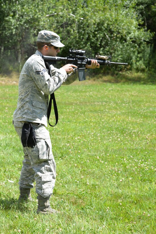 U.S. Air Force Senior Airman Michael Wortley, New Hampshire Air National Guard, fires a M-4 during joint training with the New Hampshire Army National Guard, Aug. 7, 2016 at Camp Ethan Allan, Vt. (Air National Guard photo by Airman 1st Class Ashlyn J. Correia)