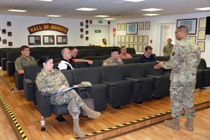 VICENZA, Italy – Master Sgt. Kevin Watts, noncommissioned officer in charge, Retirement Services Office, 99th Regional Support Command, right, speaks during the 7th Mission Support Command hosted bi-annual 99th RSC RSO preretirement brief, Aug. 20, 2016