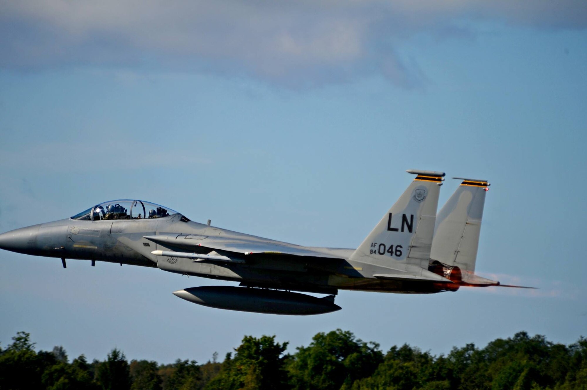 A U.S. Air Force 493rd Fighter Squadron F-15D Eagle departs Ämari Air Base, Estonia, Aug. 24, 2016. Martha Raddatz, ABC News chief global affairs correspondent, took a familiarization flight in the back seat of the aircraft to become familiar with the aircraft’s capabilities during the squadron’s multilateral flying training deployment. The 493rd Fighter Squadron, assigned to Royal Air Force Lakenheath, England, and the 194th Expeditionary Fighter Squadron, assigned to the California Air National Guard in Fresno, are participating in the FTD with 16 F-15C Eagle aircraft alongside national allies in focus of maintaining security and building partnership capacity with Estonia. (U.S. Air Force photo by Senior Airman Erin Trower/Released) 