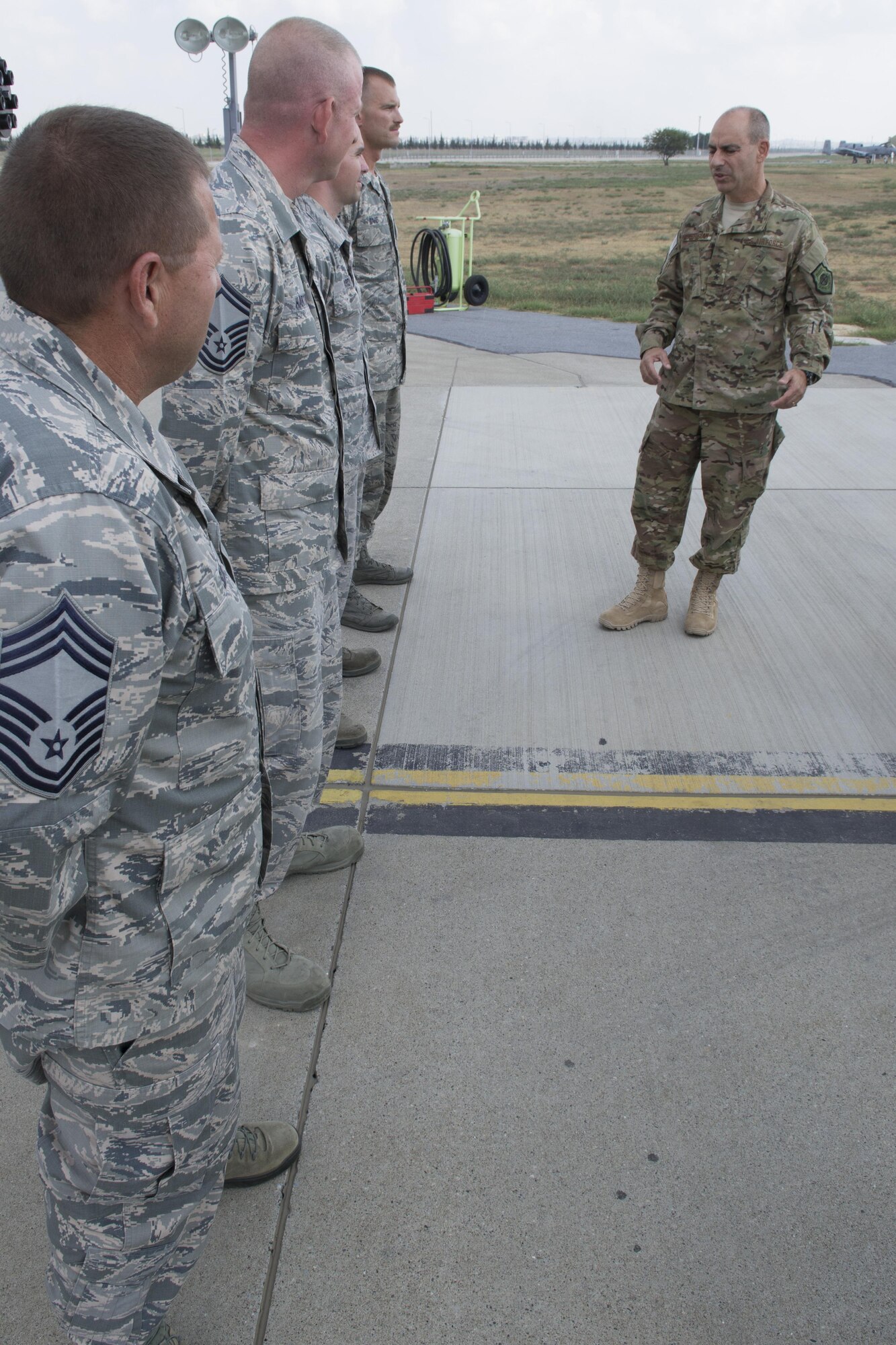 U.S. Air Force Lt. Gen. Jeffrey Harrigian, U.S. Air Forces Central Command commander, speaks with Airmen from the 124th Aircraft Maintenance Squadron at Incirlik Air Base, Turkey, Aug. 28, 2016. The Airmen are deployed here from Gowen Field, Idaho. During Harrigian’s visit, he was given an opportunity to learn more about the unique capabilities each service provides to Operation Inherent Resolve missions. (U.S. Air Force photo by Staff Sgt. Ciara Gosier)