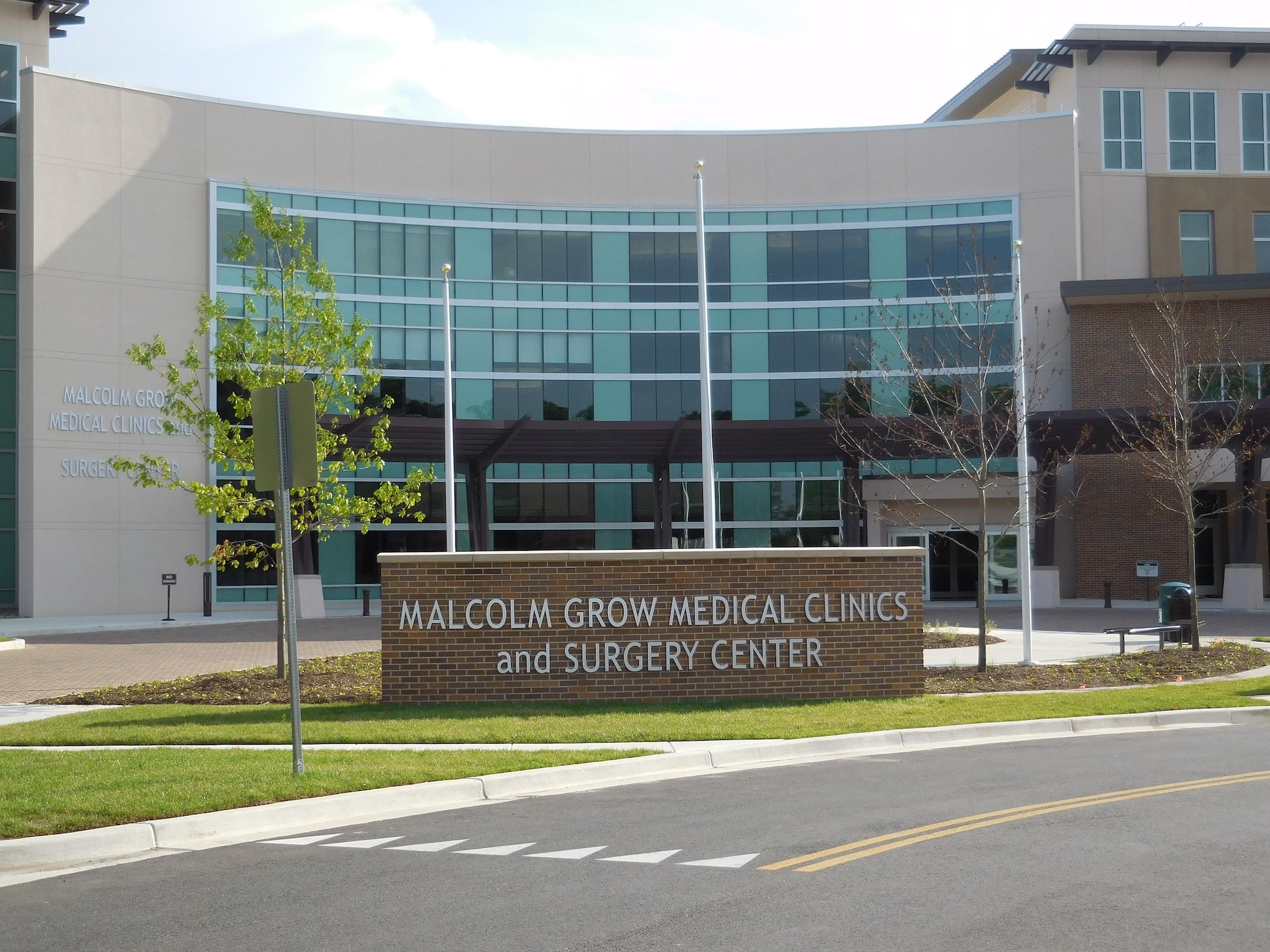 Phase 1 construction of the new Malcolm Grow Medical Clinics and Surgery Center is completed. The new facility, building 1060, is now open for patients.