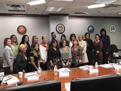 Ellyn Dunford, the wife of Marine Corps Gen. Joe Dunford, the chairman of the Joint Chiefs of Staff, met with the spouses of the U.S. military’s most-senior enlisted members attending the 2016 Defense Senior Enlisted Leadership Council at the Pentagon Dec. 2, 2016. Dunford spoke on the challenges of balancing demands. (U.S. Air Force photo/Tech. Sgt. Amber R. Kelly-Herard)  