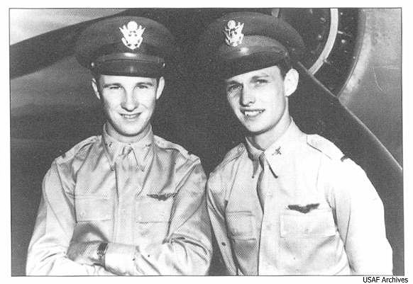 エリートフォース WWII パールハーバー 日本海軍パイロット Amazon.com: WWII Pearl Harbor Imperial Japanese Navy Pilot