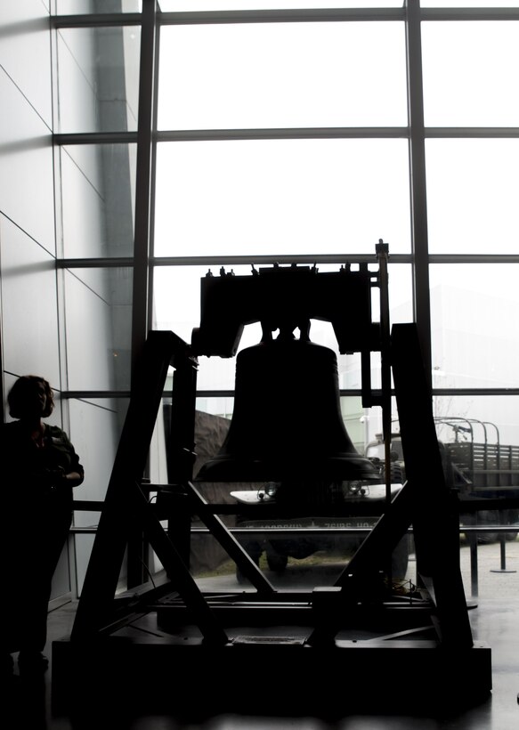 The Normandy Liberty Bell sounds during a commemorative ceremony at the National World War II Museum, Dec. 7, 2016, for the 75th anniversary of the attack on Pearl Harbor. The event honored the service members who were present during the fateful attack on Dec. 7, 1941. During World War II, by September of 1945, Reserve Marines made up 70 percent of total wartime Marine Corps personnel. For information on the history and heritage of the Marine Corps Reserve as well as current Marine stories and upcoming Centennial events, please visit www.marines.mil/usmcr100. (U.S. Marine Corps photo by Sgt. Ian Leones)