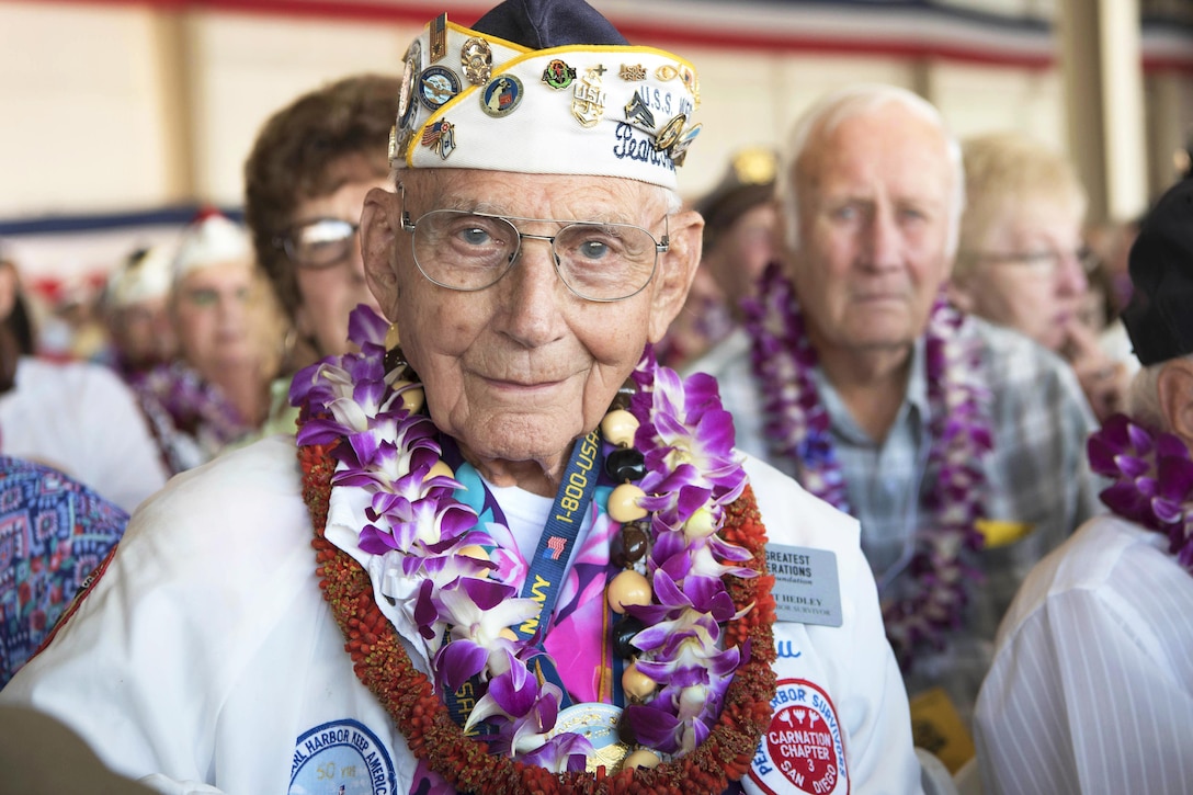 Pearl Harbor survivor Stuart Hedley attends the 75th Pearl Harbor Commemoration Ceremony, Pearl Harbor, Hawaii, Dec. 7, 2016. Navy photo by Petty Officer 2nd Class Shaun Griffin