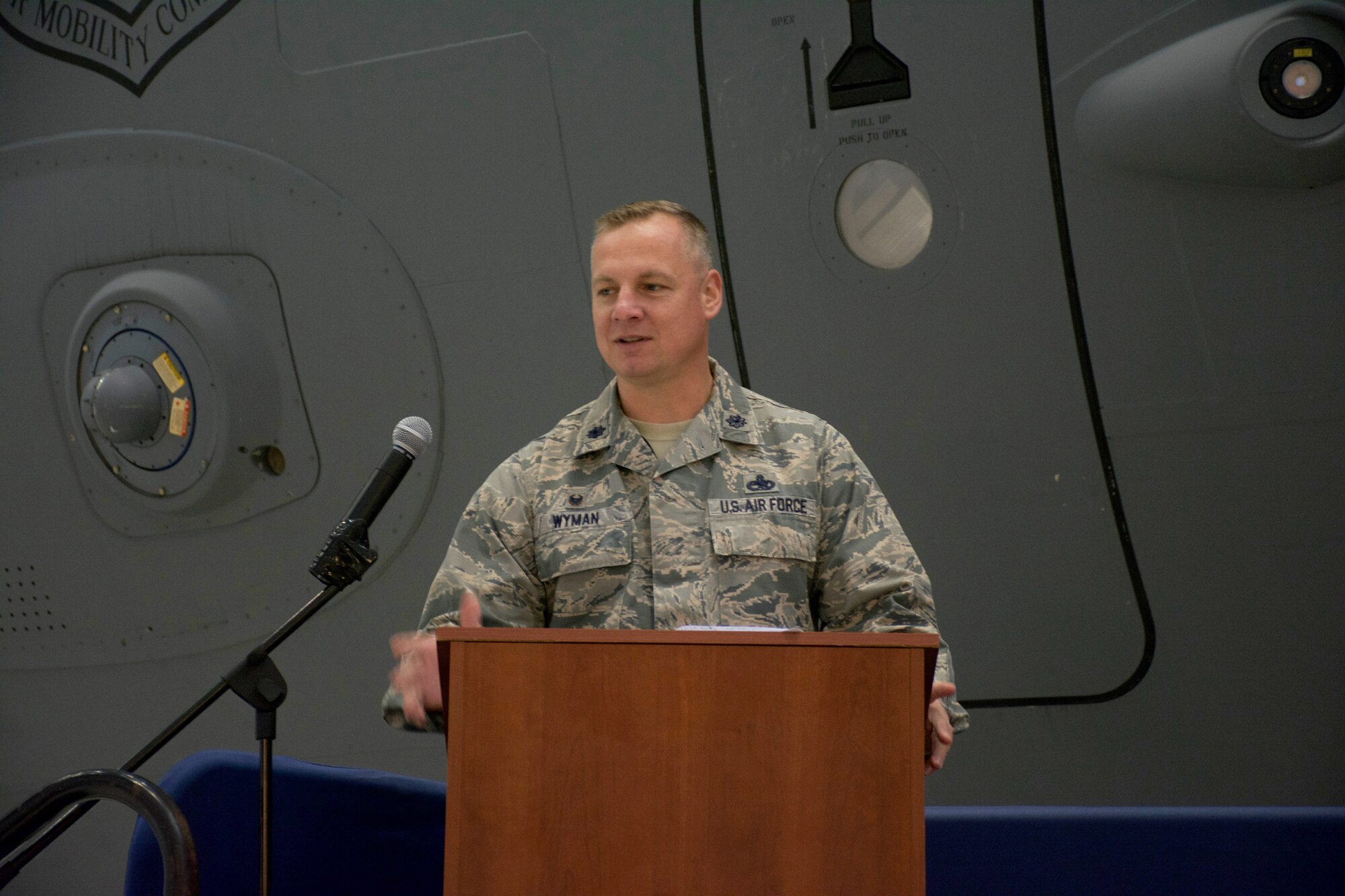 U.S Air Force Lt. Col. Ingo E. Wyman assumes command of the 945th Aircraft Maintenance Squadron at Travis Air Force Base, Calif., Dec. 3, 2016. (U.S. Air Force photos/Staff Sgt. Madelyn Brown)