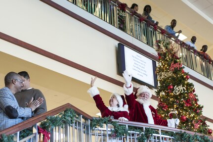 Santa and Mrs. Claus made a special appearance during the USARC Holiday Open House and Tree Lighting ceremony, Dec. 9, 2016. USARC Soldiers and civilians took time out to celebrate the season and fellowship with each other. (U.S. Army photo by Timothy L. Hale/Released)