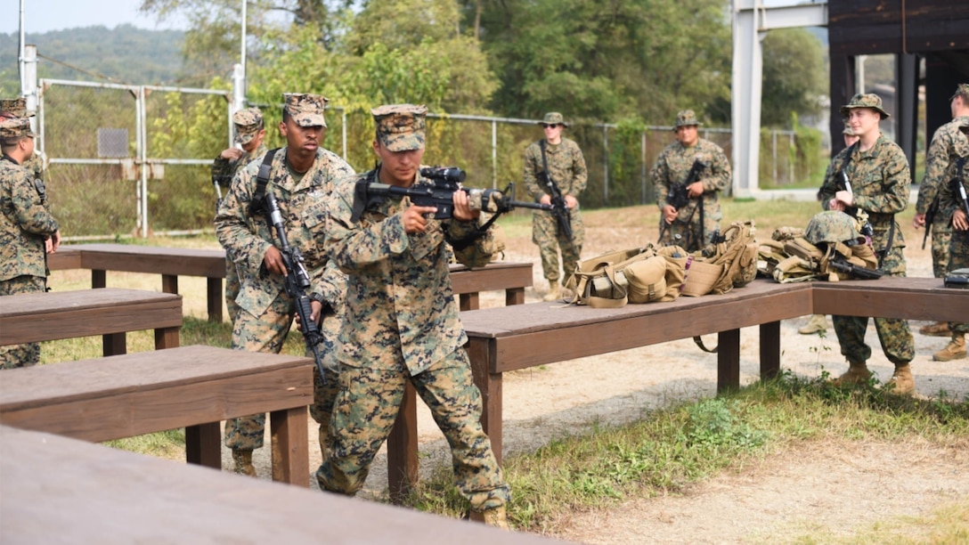 Marines and sailors train during Winter Workhorse 16 in Republic of Korea Dec. 12, 2016. Winter Workhorse is an annual exercise designed to train Marines and sailors to carry out mission essential tasks in a simulated forward-deployed environment. The Marines are with 9th Engineering Support Battalion and the Sailors are with 3rd Medical Battalion, both of which are subordinate elements of the 3rd Marine Logistics Group, III Marine Expeditionary Force.