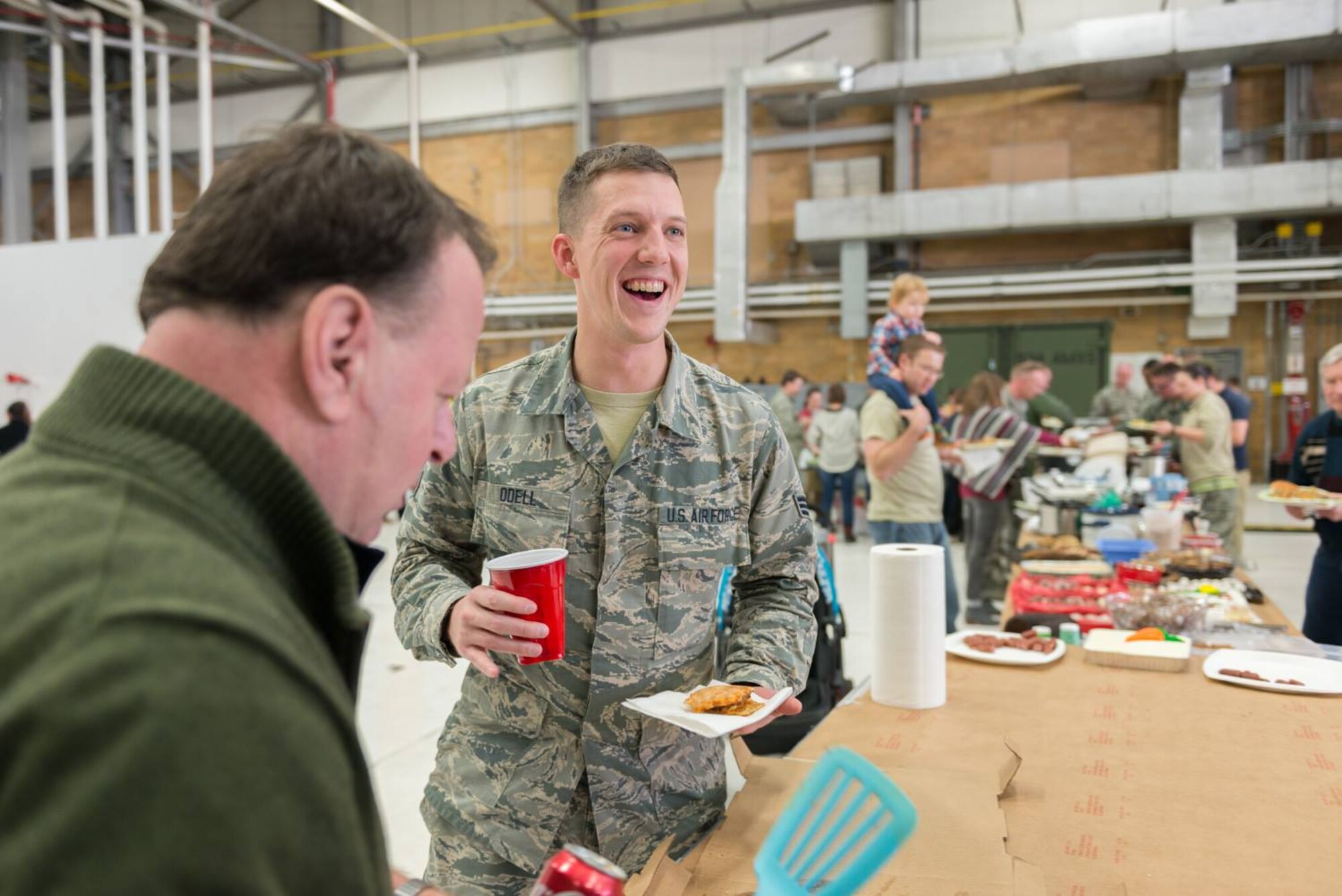 934th Airlift Wing members celebrate the holidays Dec. 3-4.