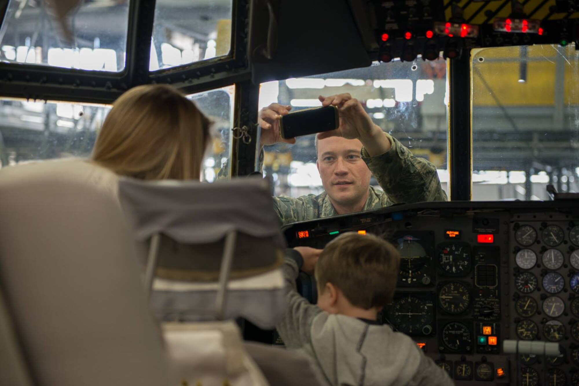 934th Airlift Wing members celebrate the holidays Dec. 3-4.