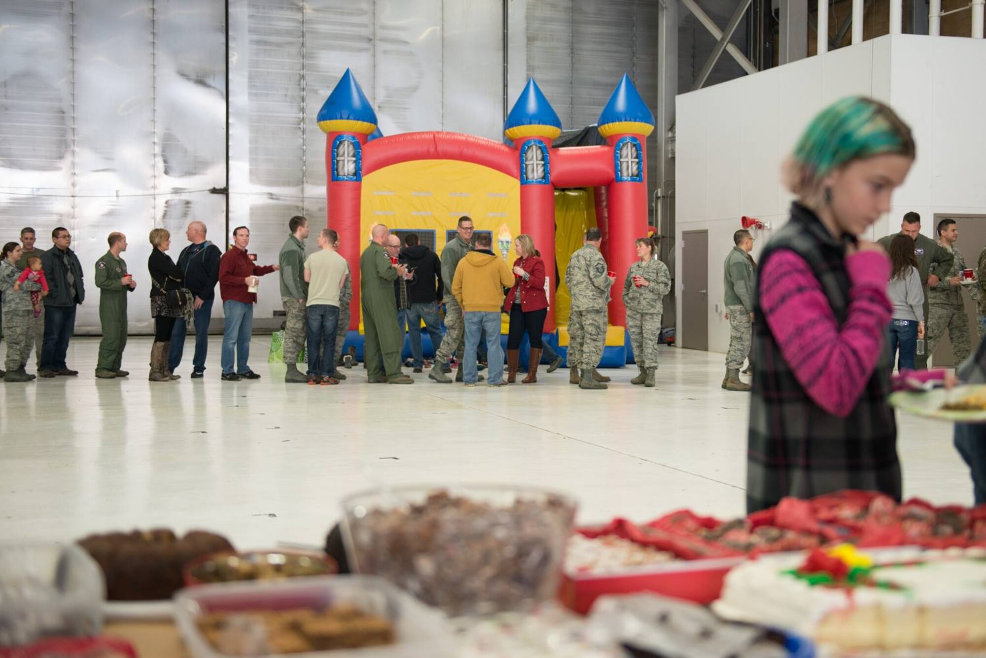 934th Airlift Wing members celebrate the holidays Dec. 3-4.