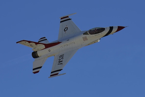 Maj. Alex Turner, Thunderbird 6, performs a sneak pass over the crowd during the March Air Reserve Base Airfest "Thunder Over the Empire" air show at March ARB, Calif., April 17, 2016. (U.S. Air Force Photo by Tech. Sgt. Christopher Boitz)