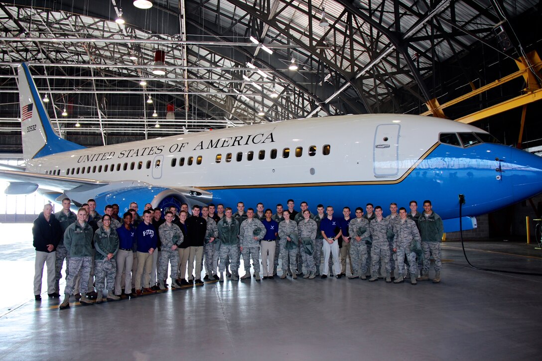 The public affairs shop provided a tour to Kansas State University college ROTC cadets recently in the hangar, where pilots showed off the cockpit while flight attendants gave the students a look at the back of the plane's galley area where food is prepared.  932nd Airlift Wing members help support the flying mission of the wing which includes four of the C-40C aircraft at Scott Air Force Base, Illinois.  (U.S. Air Force photo by Lt. Col. Stan Paregien)